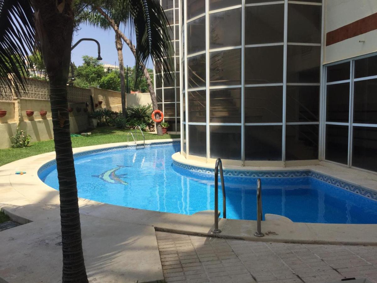 Apartamento En Primera Linea/Beachfront Apartment ฟูเอนฮิโรลา ภายนอก รูปภาพ
