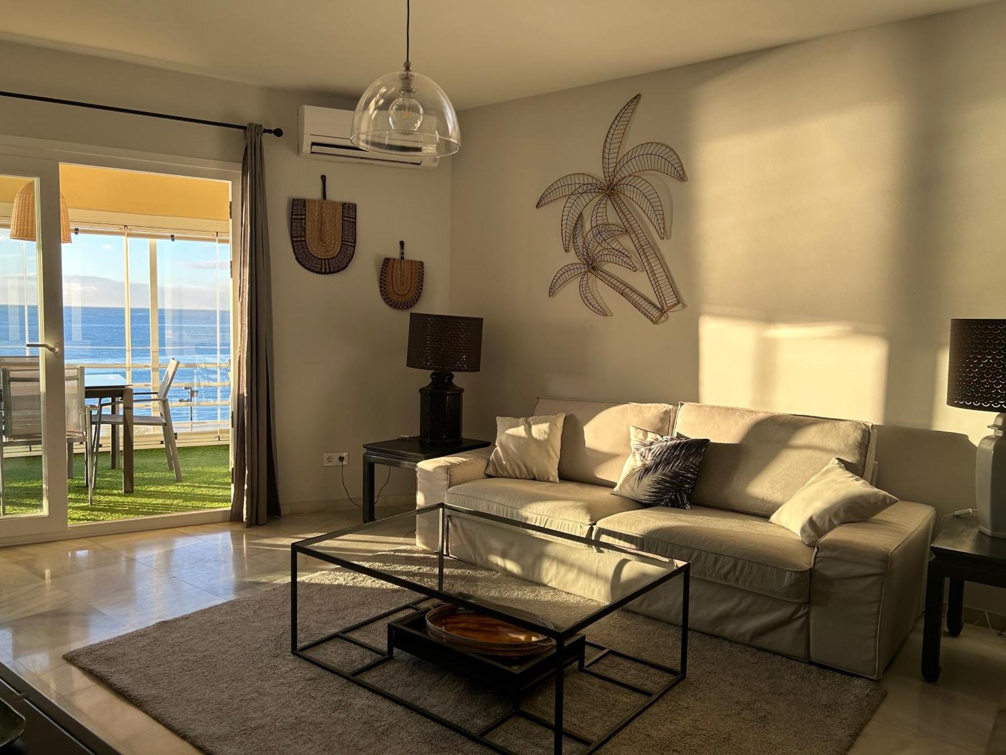 Apartamento En Primera Linea/Beachfront Apartment ฟูเอนฮิโรลา ภายนอก รูปภาพ